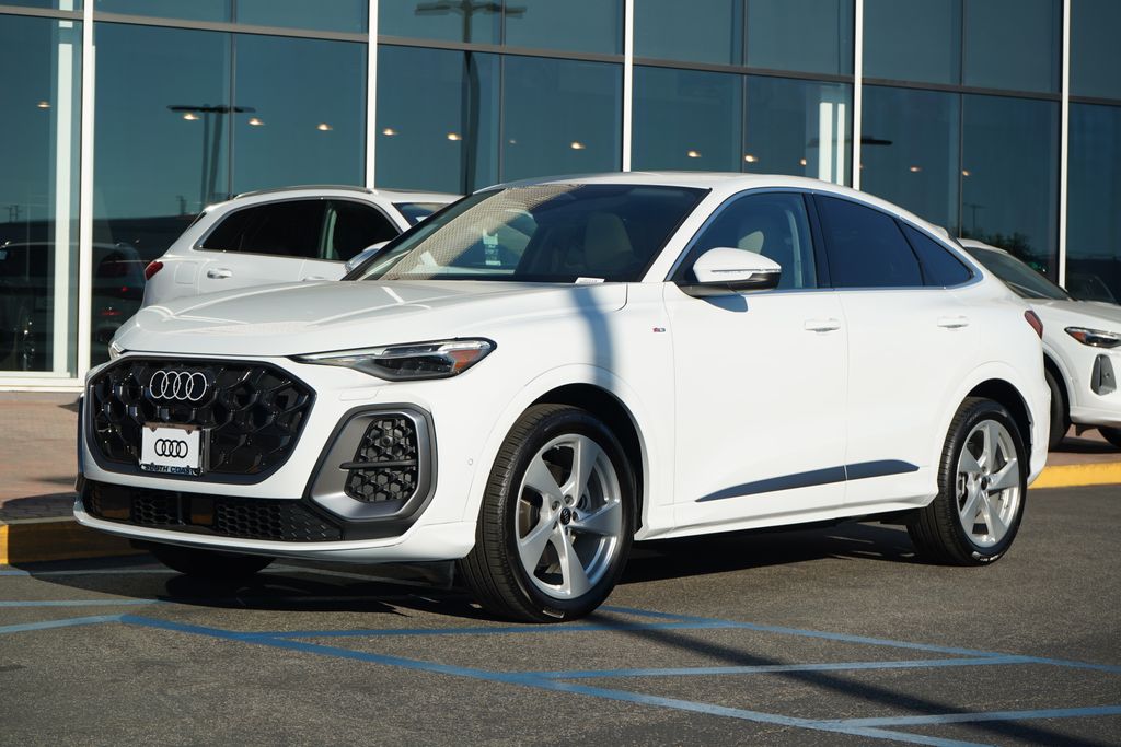 2025 Audi New Q5 Sportback Prestige's photo