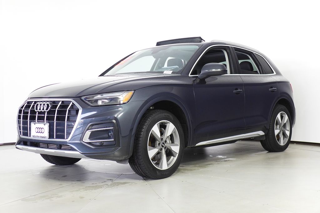 2023 Audi Q5 40 Premium photo 2