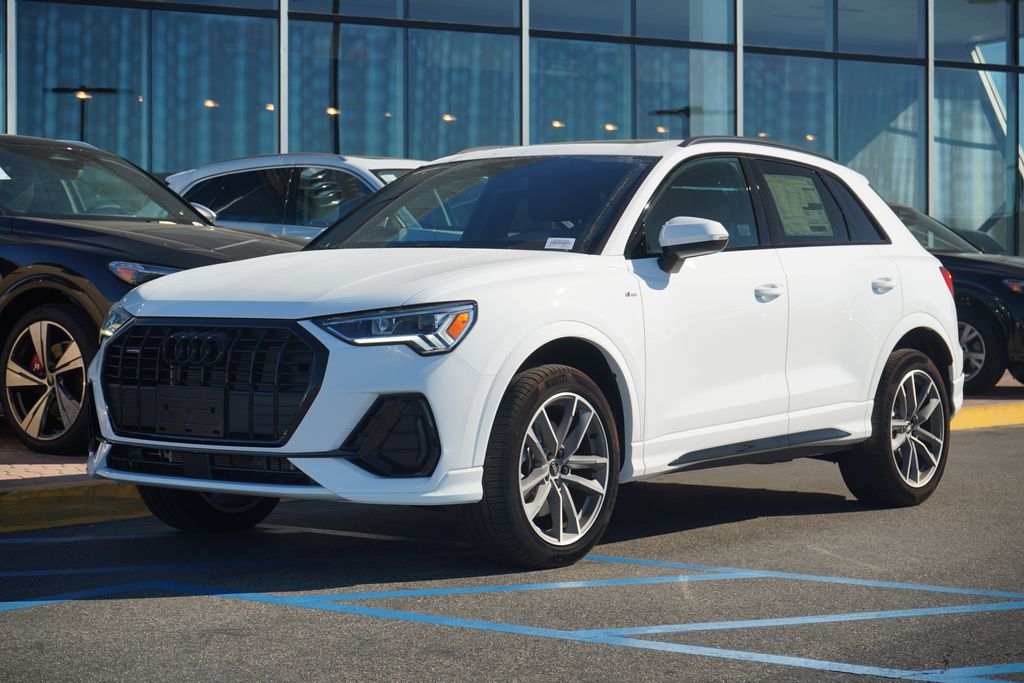 2025 Audi Q3 S Line Premium's photo
