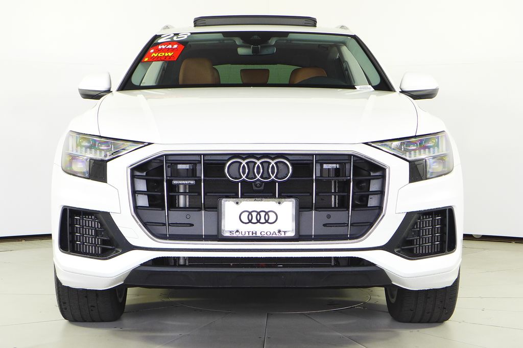 2023 Audi Q8 55 Premium Plus photo 2