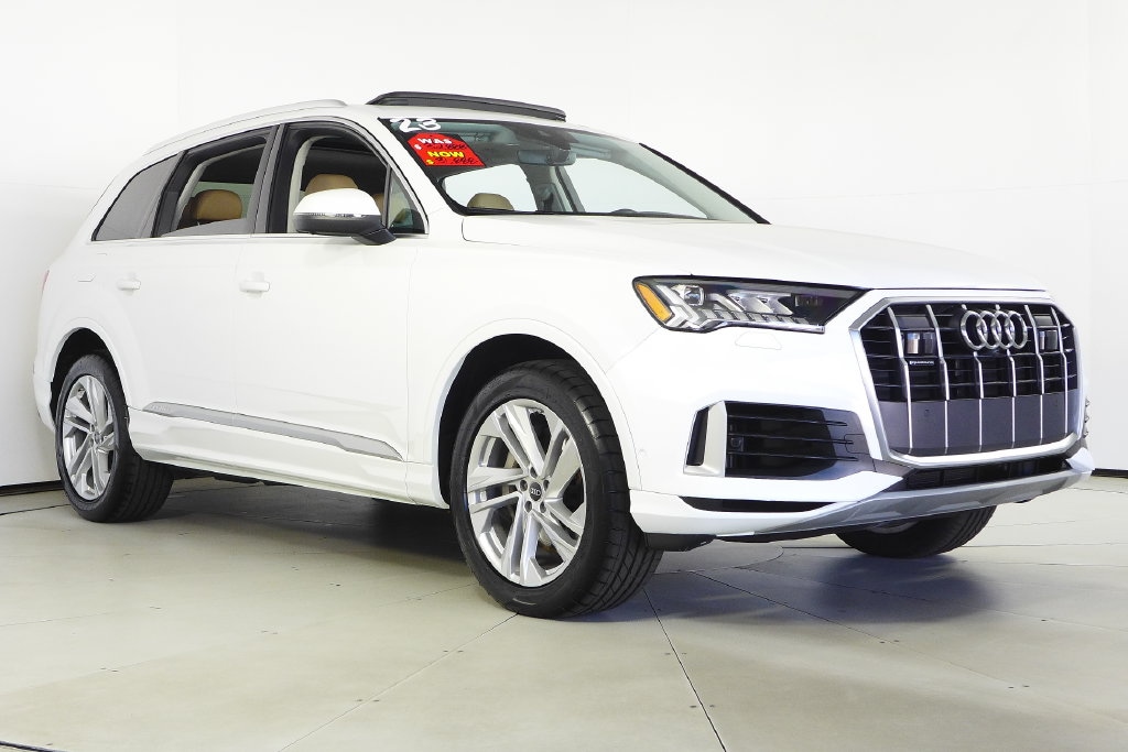 Used 2023 Audi Q7 55 Premium SUV
