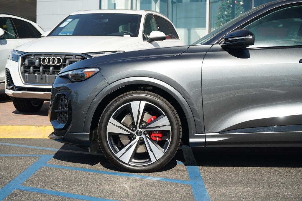 New 2025 Audi SQ5 3.0T Premium SUV