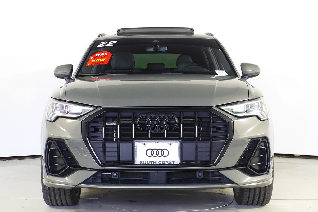 2022 Audi Q3 45 TFSI S line Premium photo 3
