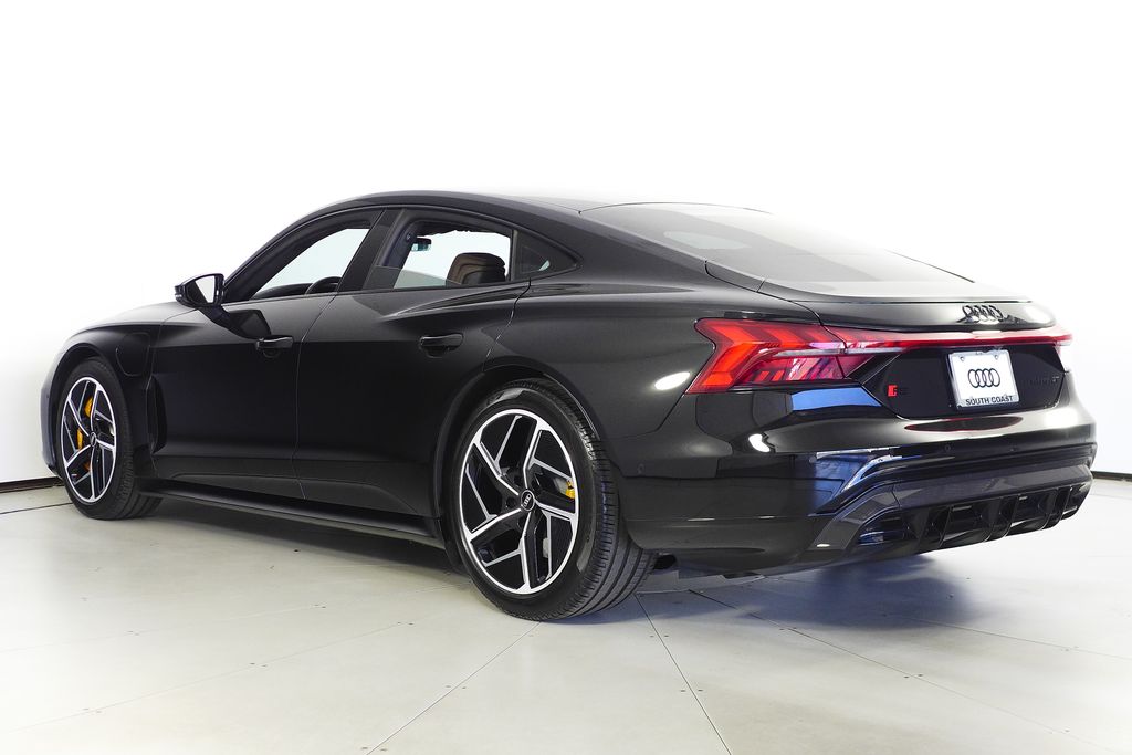 2023 Audi RS e-tron GT Base photo 3