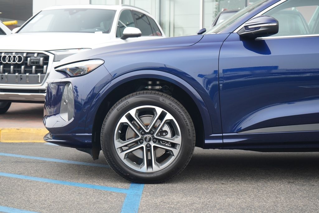 New 2025 Audi Q5 Premium Plus SUV