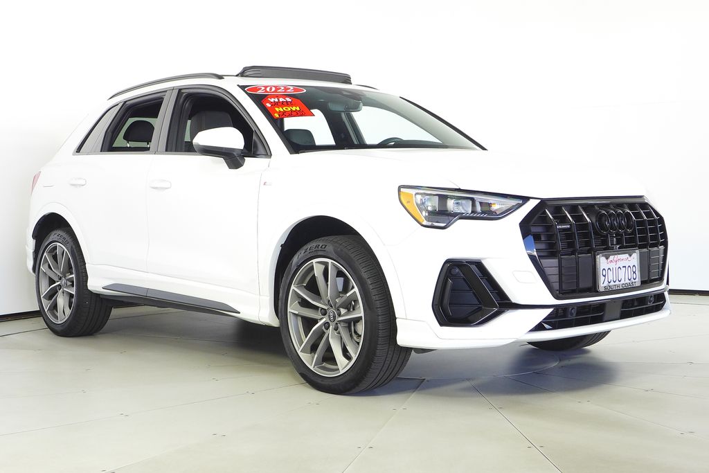 2022 Audi Q3 S line Premium photo 4
