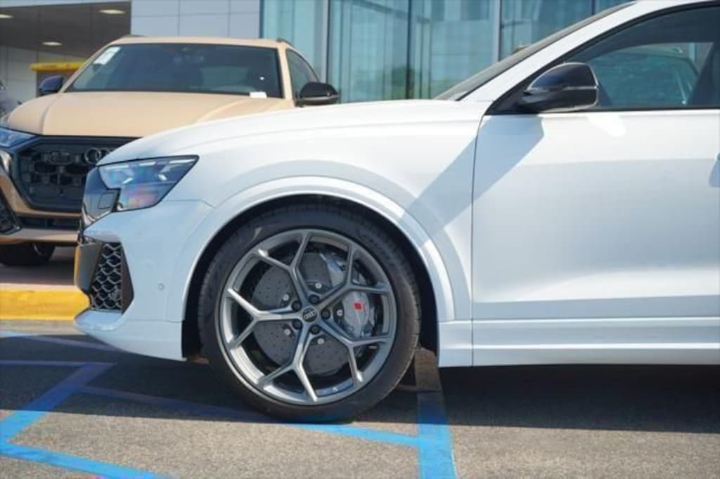 New 2025 Audi RS Q8 Performance SUV