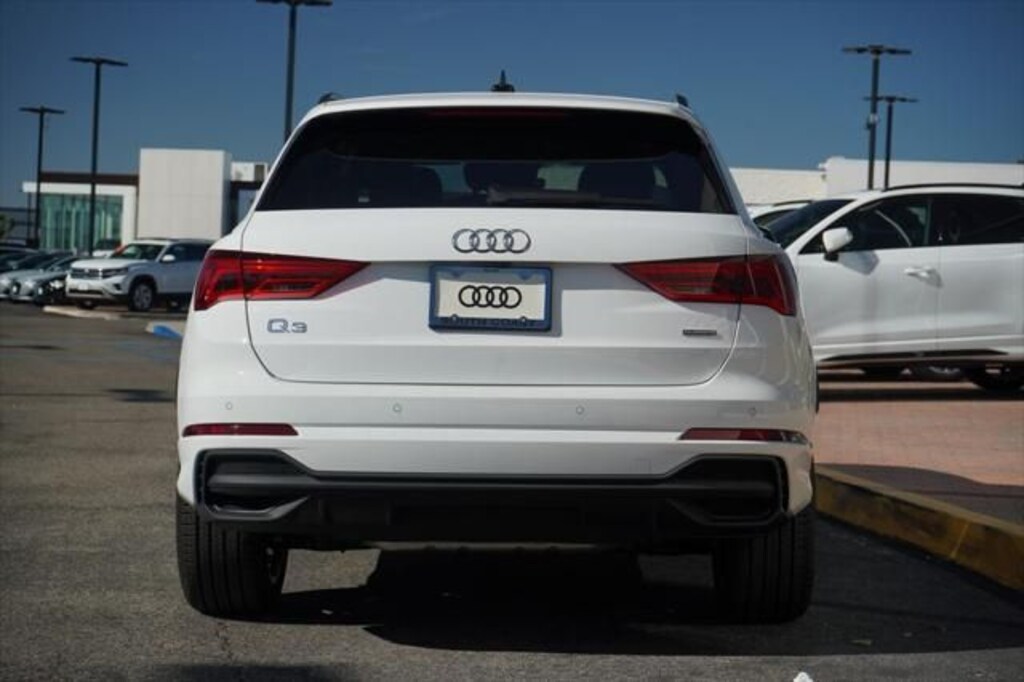 New 2025 Audi Q3 Premium SUV