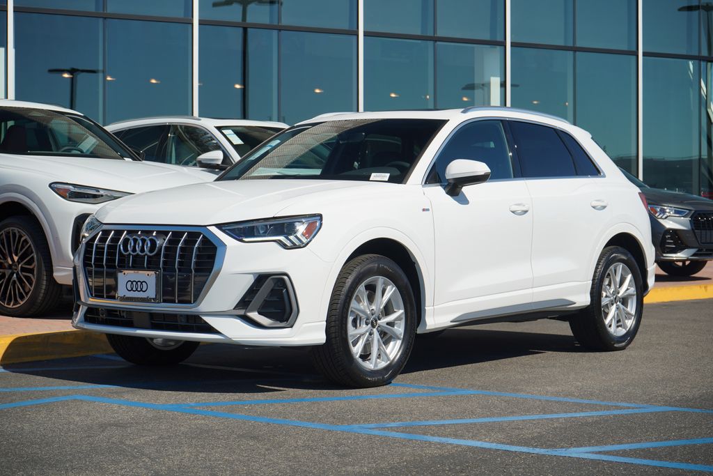 2025 Audi Q3 S Line Premium's photo