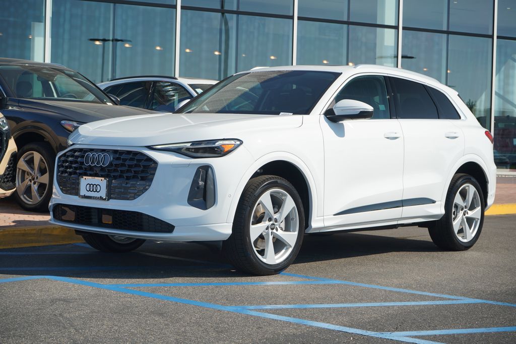 2025 Audi New Q5 Prestige's photo