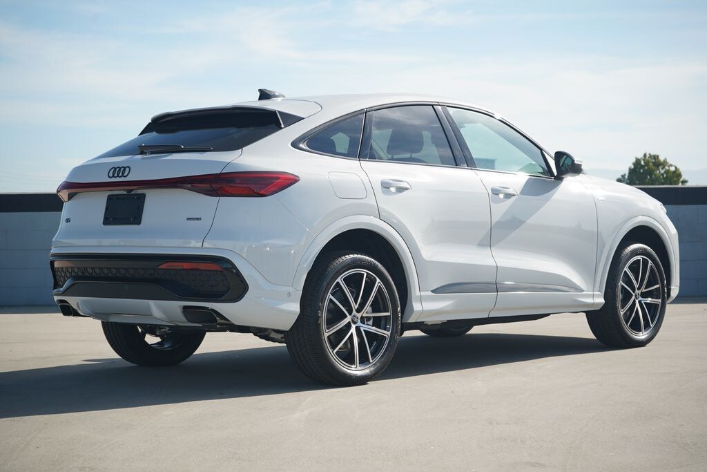 New 2026 Audi Q5 Sportback Premium Plus SUV