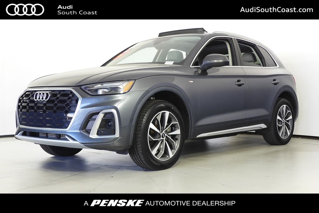 2022 Audi Q5 Premium Plus's photo