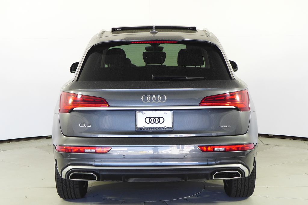 2023 Audi Q5 45 S Line Premium photo 3