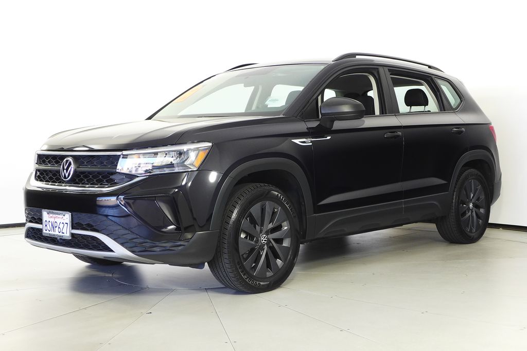 Used 2022 Volkswagen Taos S with VIN 3VVAX7B20NM036557 for sale in Santa Ana, CA