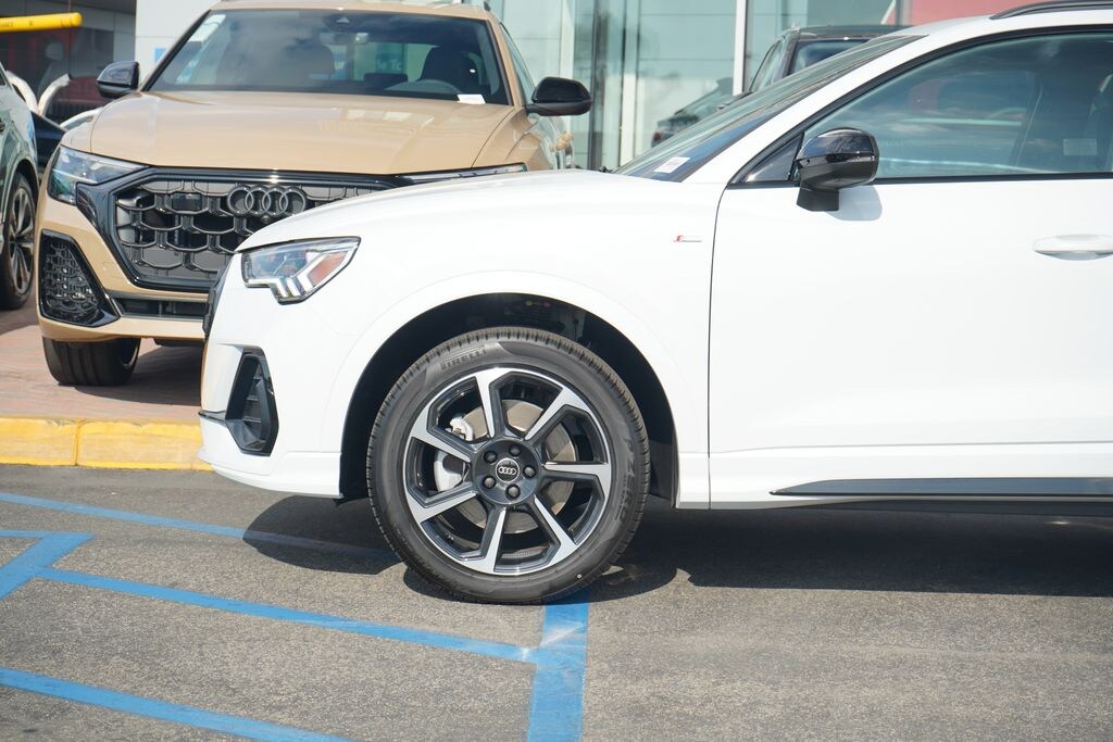 New 2025 Audi Q3 45 S line Premium SUV
