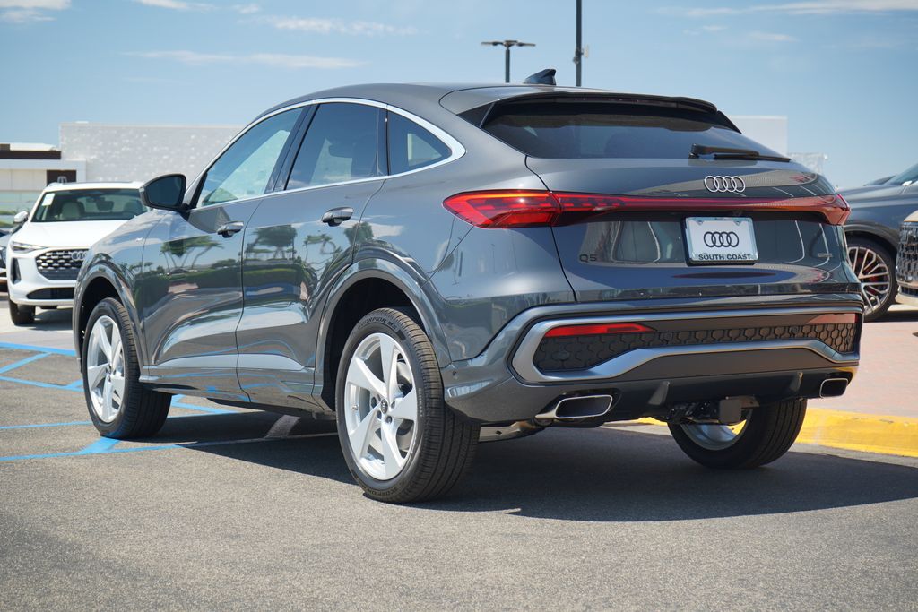 2025 Audi Q5 2.0T Premium Plus photo 2