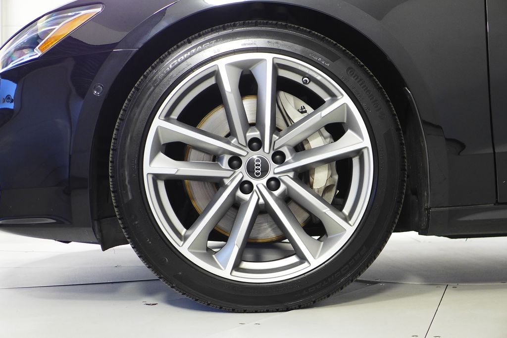 2023 Audi A7 55 Premium photo 4