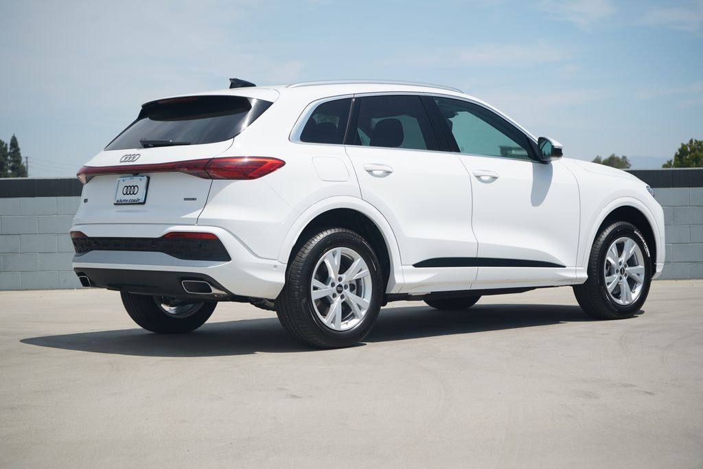 New 2026 Audi Q5 Premium SUV