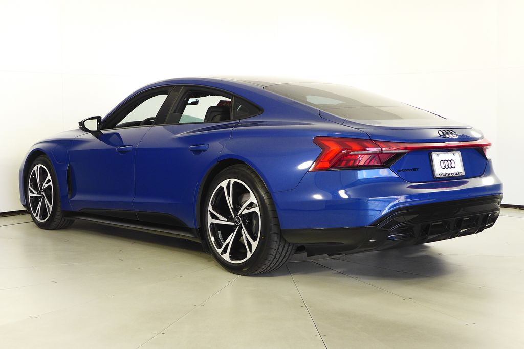 2023 Audi e-tron GT Premium Plus photo 3