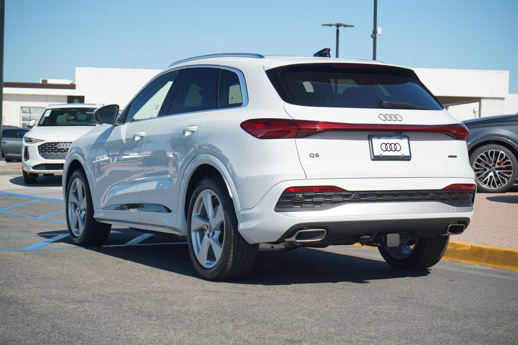 2025 Audi Q5 2.0T Prestige photo 2