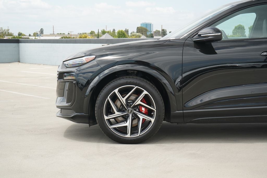 New 2027 Audi SQ6 e-tron Premium Plus SUV
