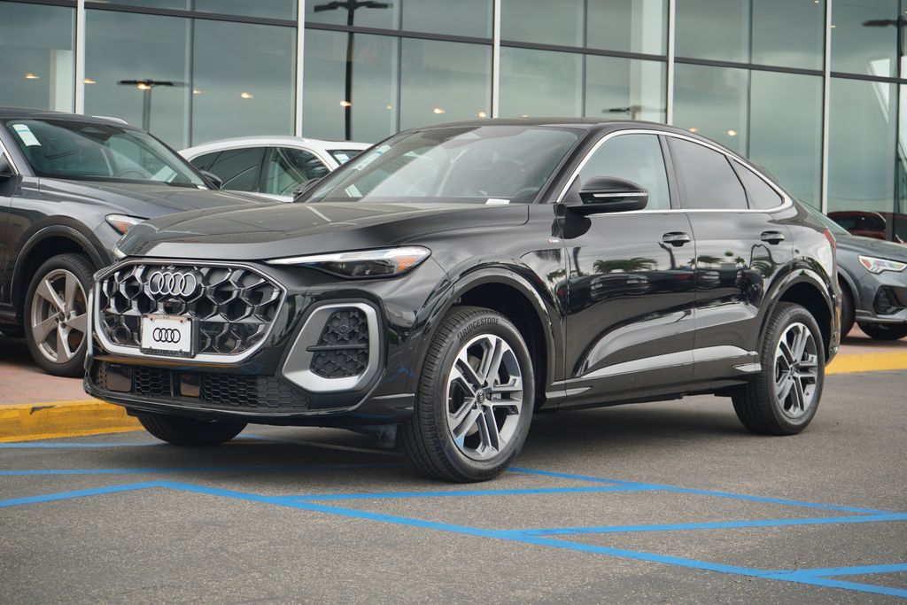 2025 Audi New Q5 Sportback Premium Plus's photo