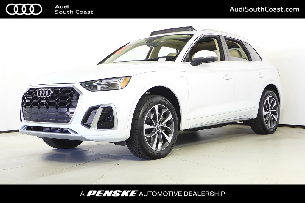 2023 Audi Q5 45 Premium's photo