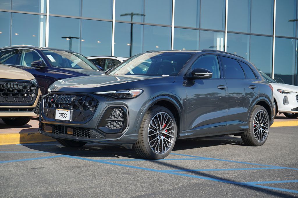 2025 Audi New SQ5 Premium Plus's photo