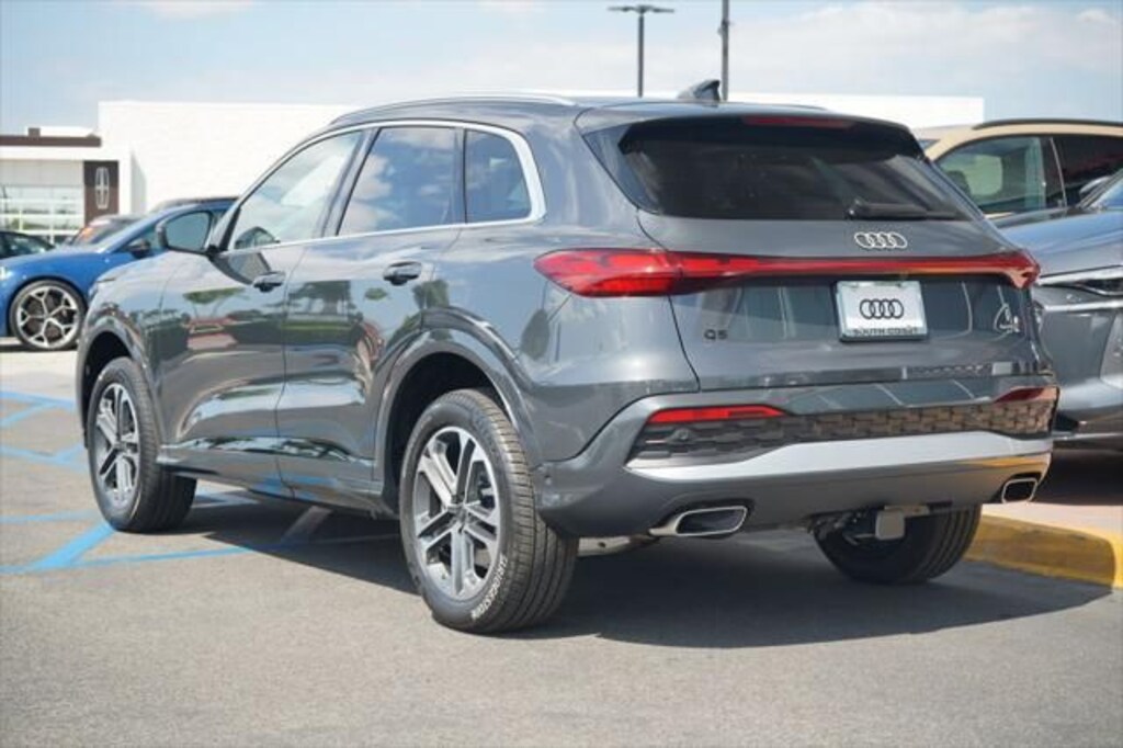 New 2025 Audi Q5 Prestige SUV