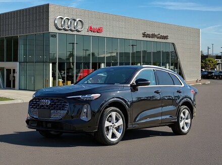 2025 Audi Q5 Premium Plus SUV