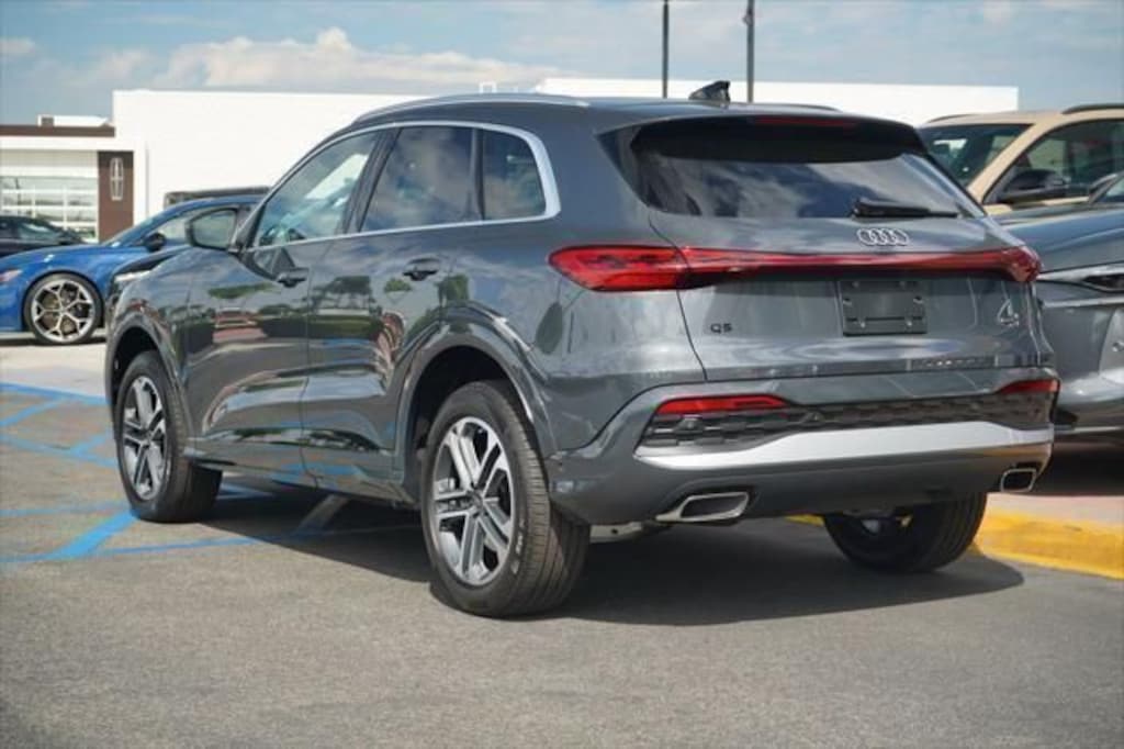 New 2025 Audi Q5 Premium Plus SUV