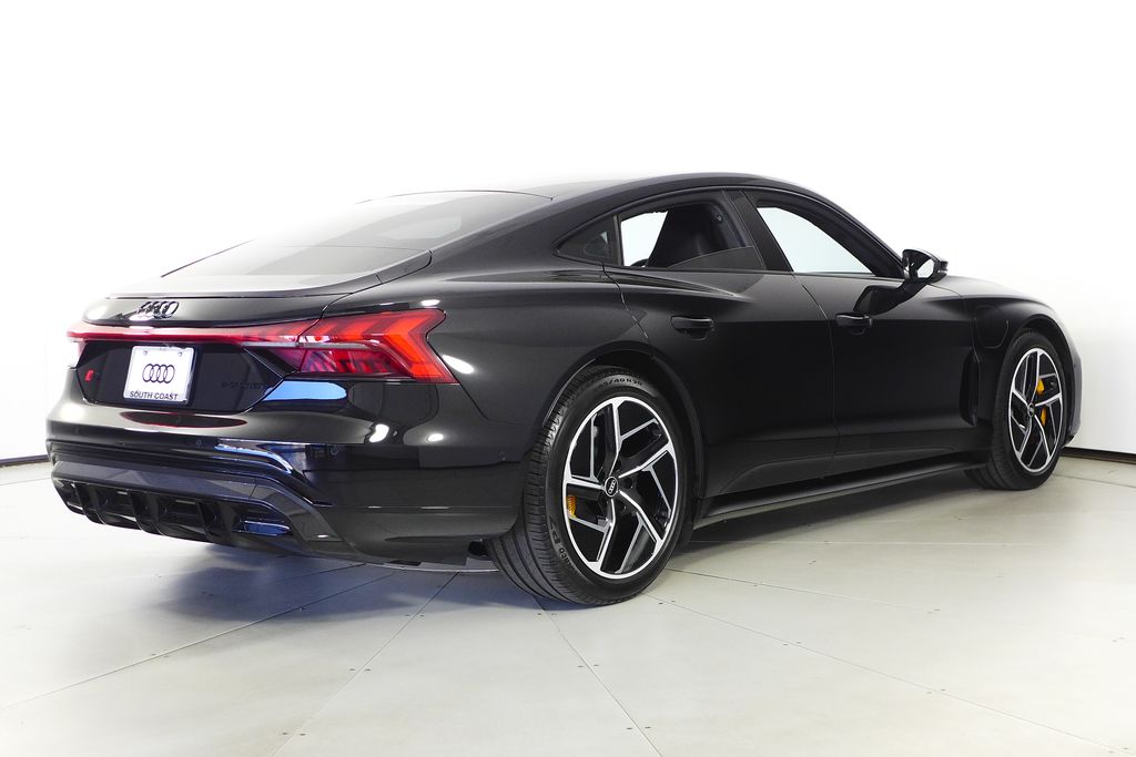 2023 Audi RS e-tron GT Base photo 5