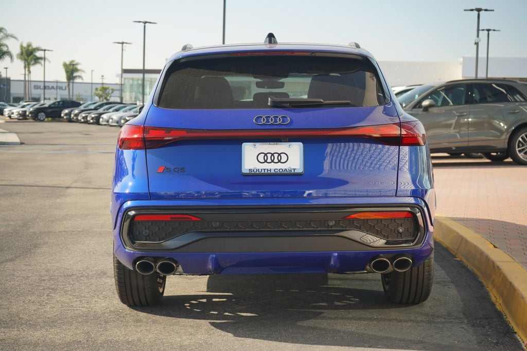 New 2025 Audi SQ5 Prestige SUV