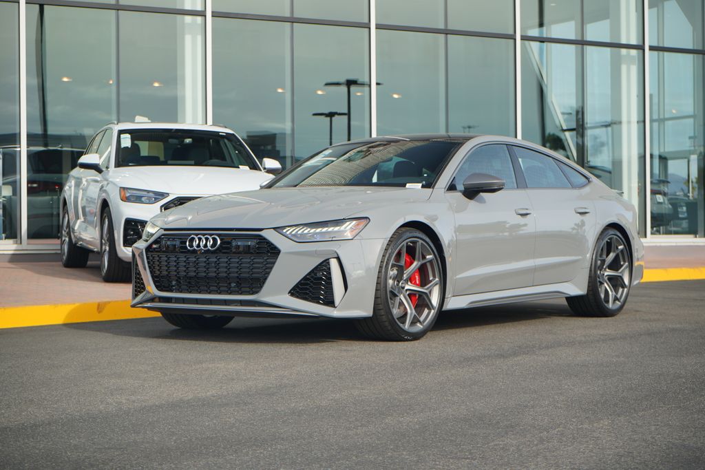 2025 Audi RS 7 Base's photo
