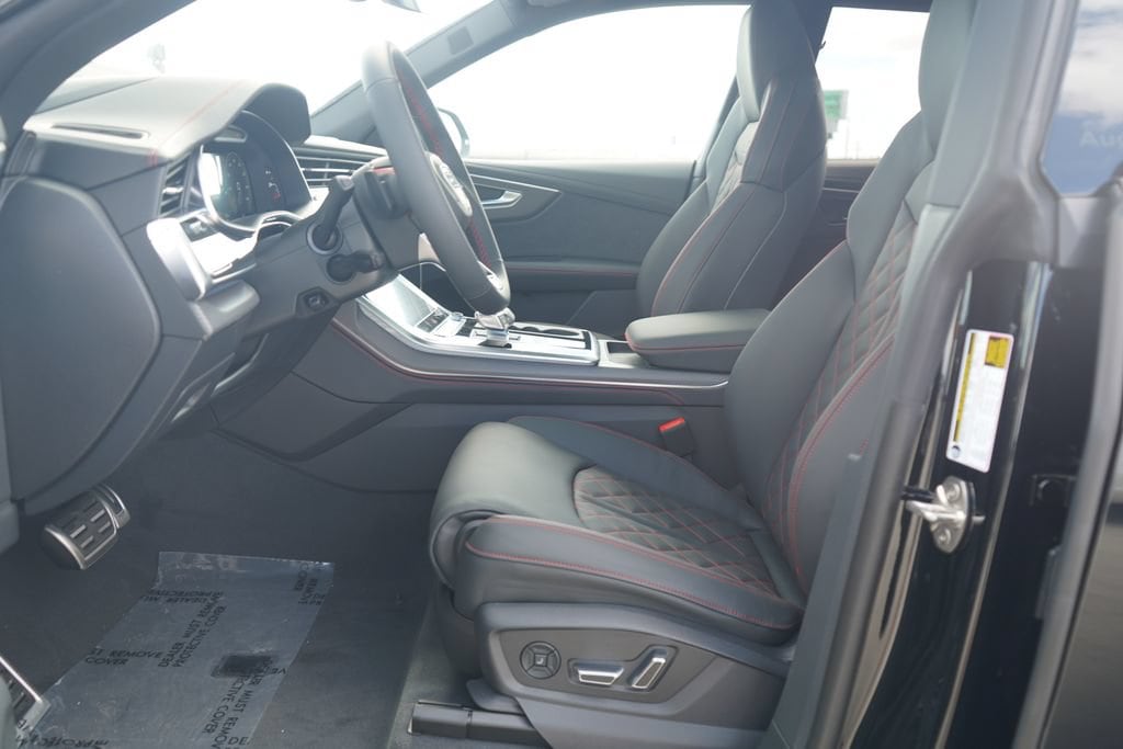 2026 Audi Q8 Prestige - Photo 6