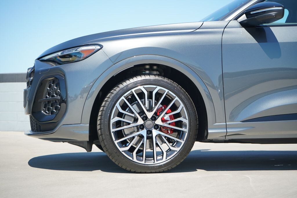 New 2026 Audi SQ5 SUV