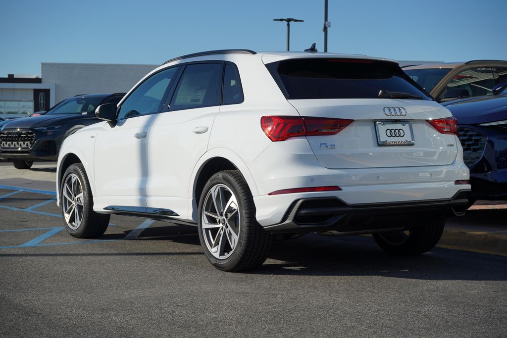 2025 Audi Q3 45 TFSI S line Premium photo 2