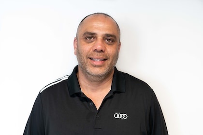 Staff member Hassan Agha from ID_9cfc3a54e8c5