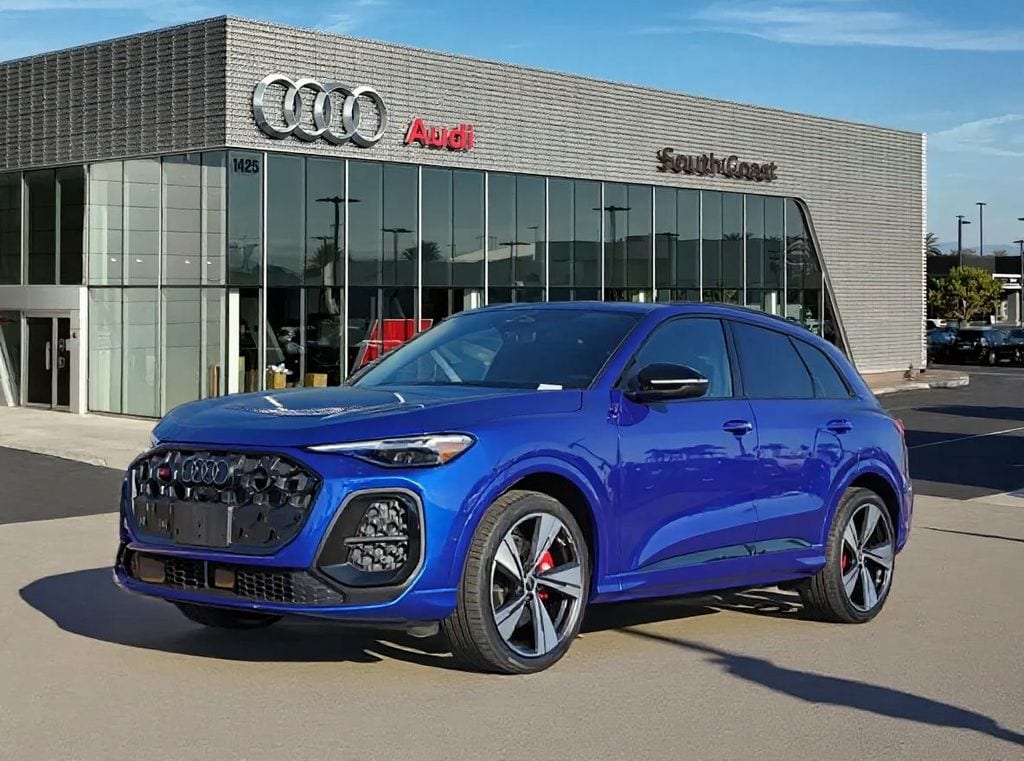 2025 Audi New SQ5 Premium Plus's photo
