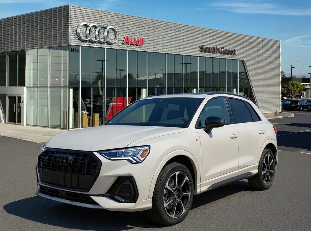 2025 Audi Q3 S Line Premium Plus's photo