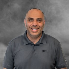 Staff member Hasan Agha from ID_9cfc3a54e8c5