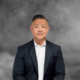 Staff member Scott Son from ID_9a12e4