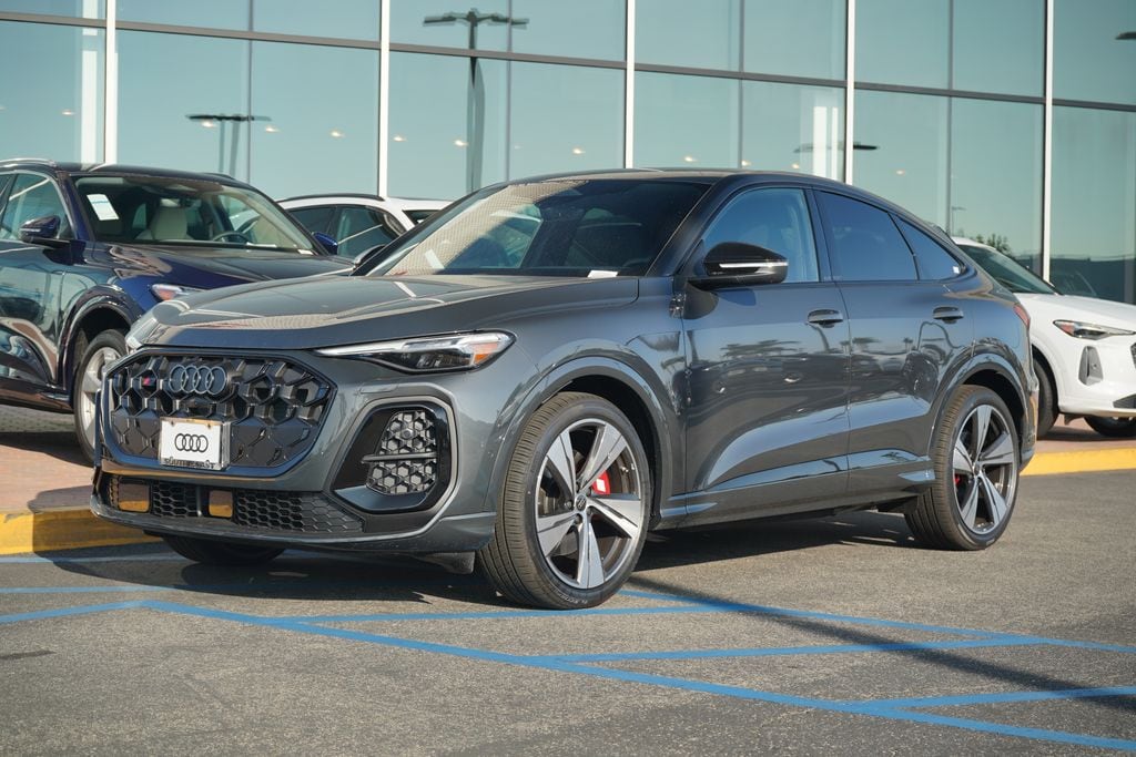 2025 Audi New SQ5 Sportback Prestige's photo