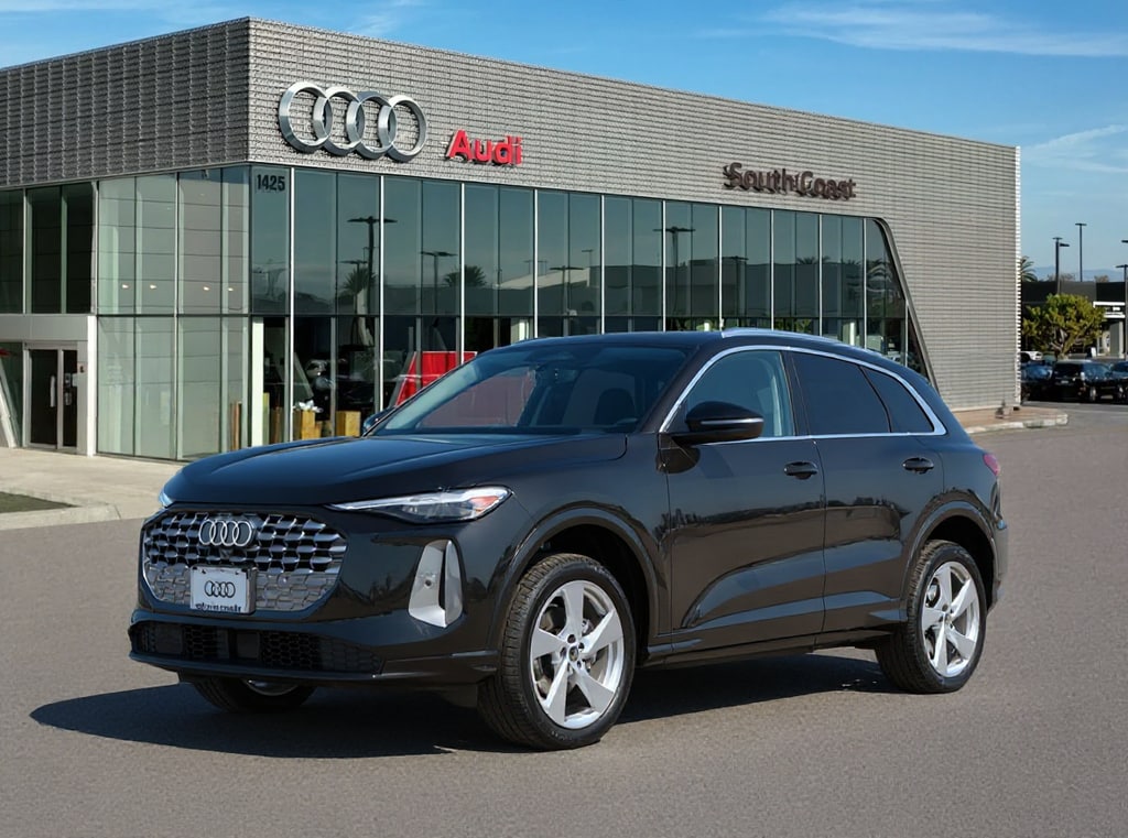 2026 Audi Q5 Premium Plus quattro's photo