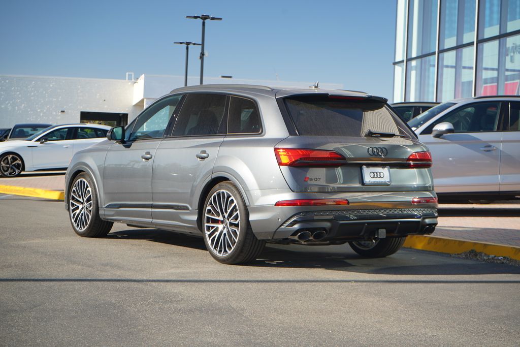 2025 Audi SQ7 Premium Plus photo 4