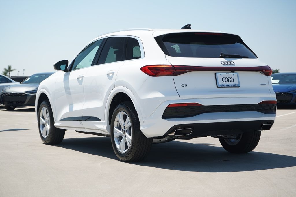 New 2026 Audi Q5 Premium SUV