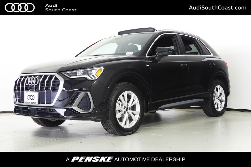 2025 Audi Q3 45 TFSI S Line Premium Plus quattro's photo