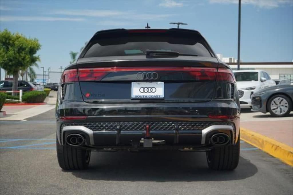 New 2025 Audi RS Q8 Performance SUV