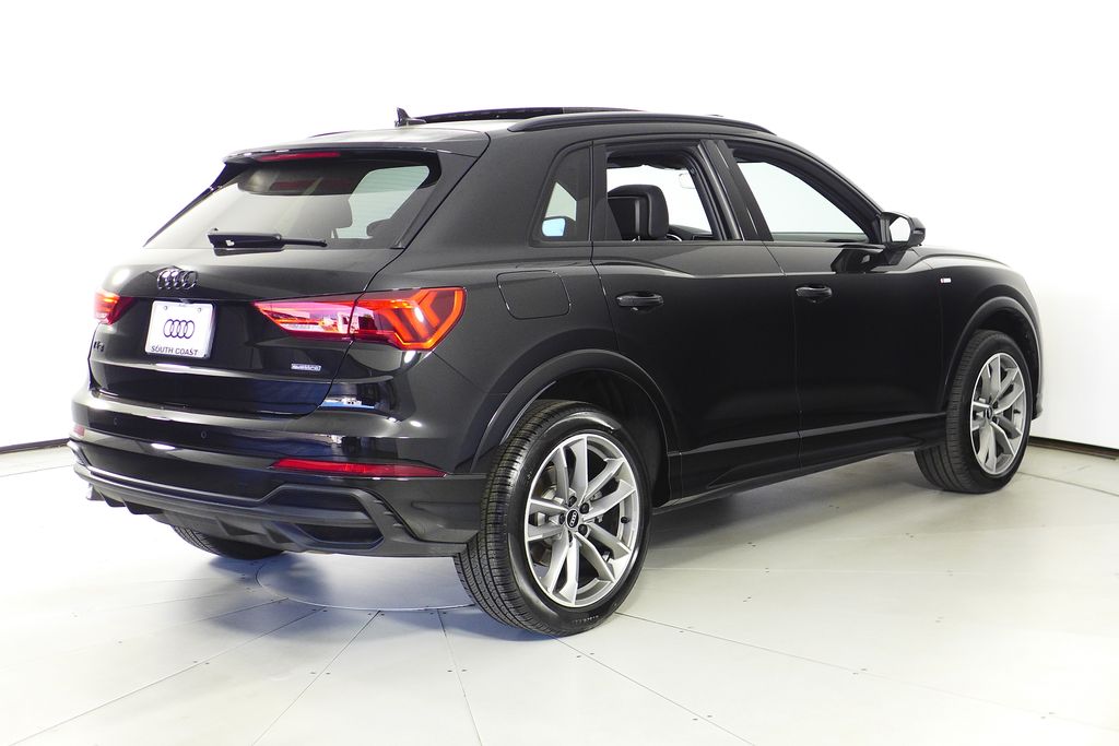 2025 Audi Q3 Premium photo 6