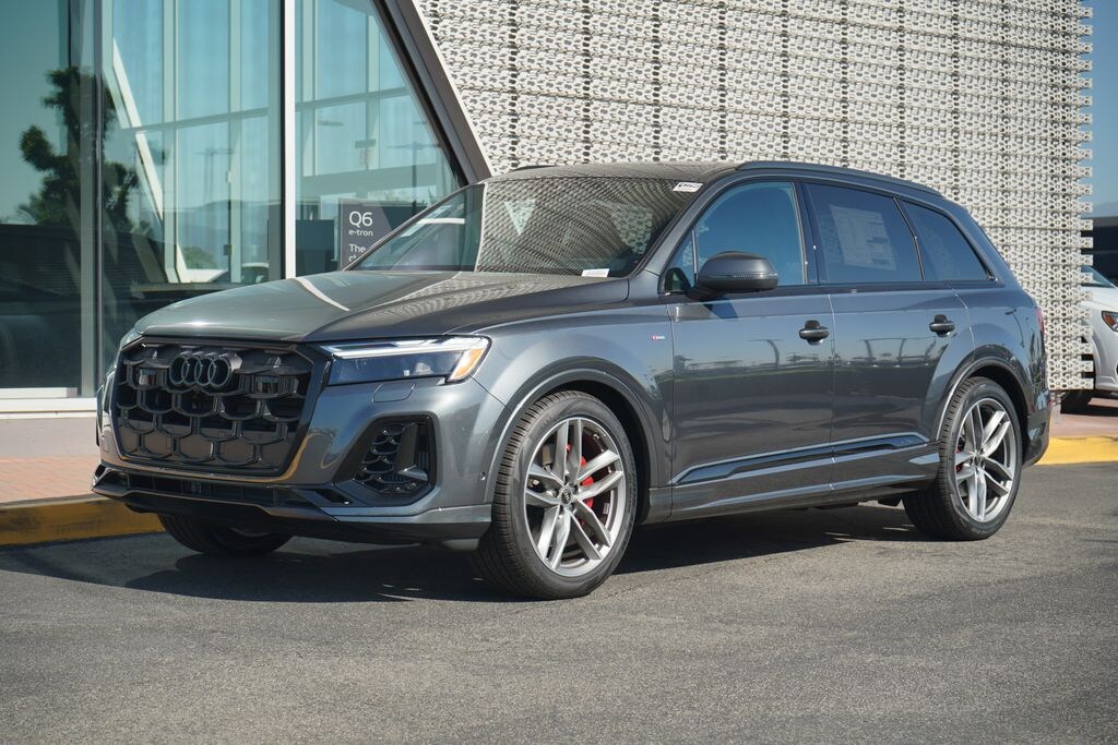 New 2026 Audi Q7 Prestige SUV
